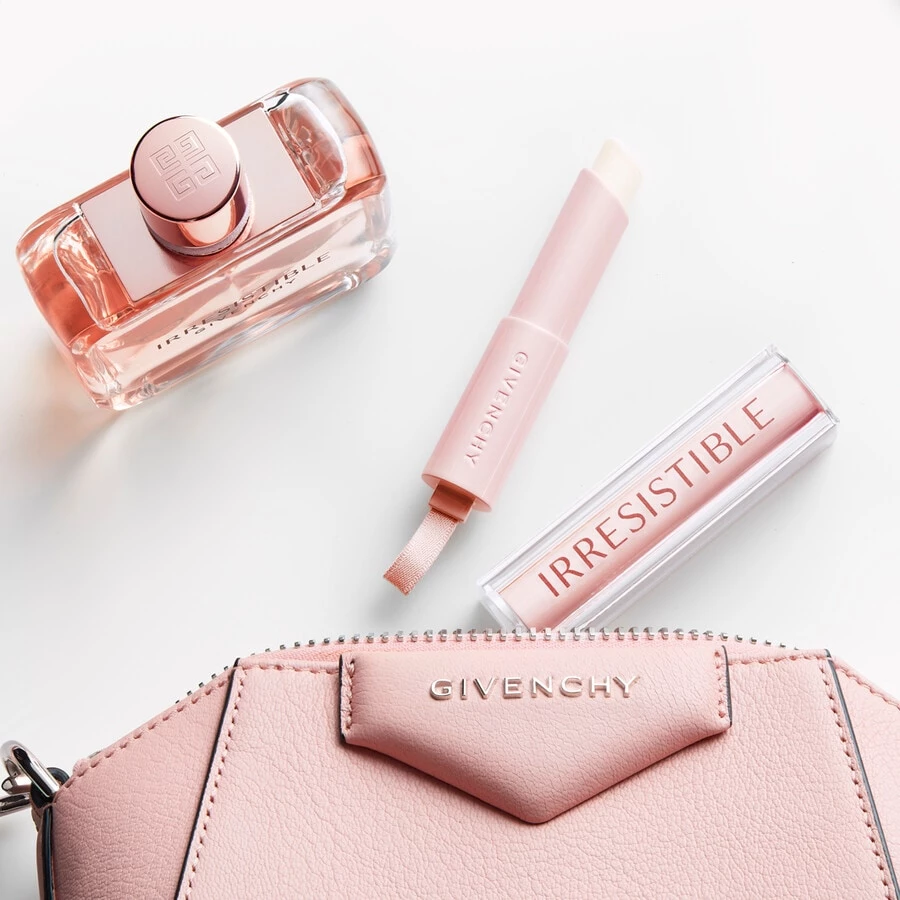 Givenchy IRRESISTIBLE Solid Perfume Profumo Solido 4 Givenchy IRRESISTIBLE Solid Perfume Profumo Solido - immagine 4